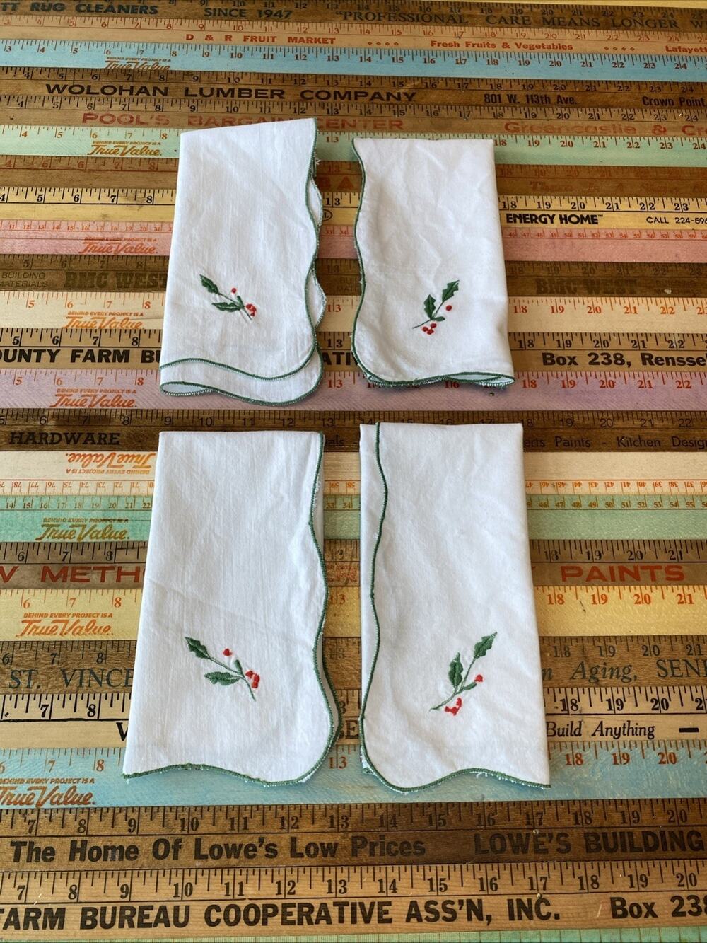 Vintage Christmas Napkins Cloth Set 4 Red Holly Poinsettia Cotton Retro